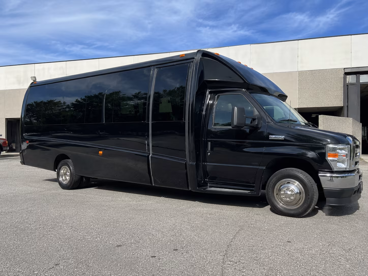 airport transfers between jfk new rochelle new york and hoboken new jersey