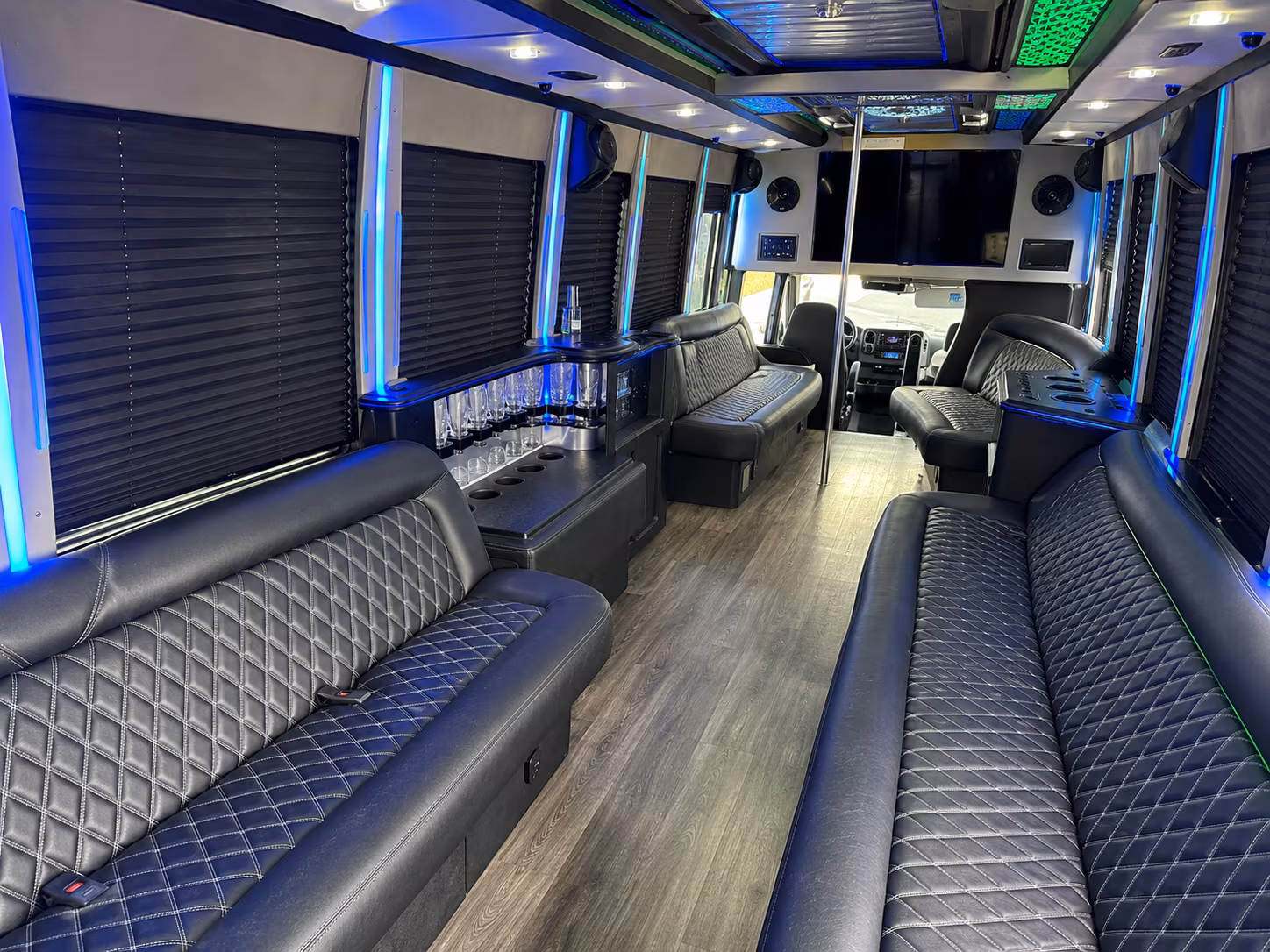 new york city corporate retreat shuttle bus rentals