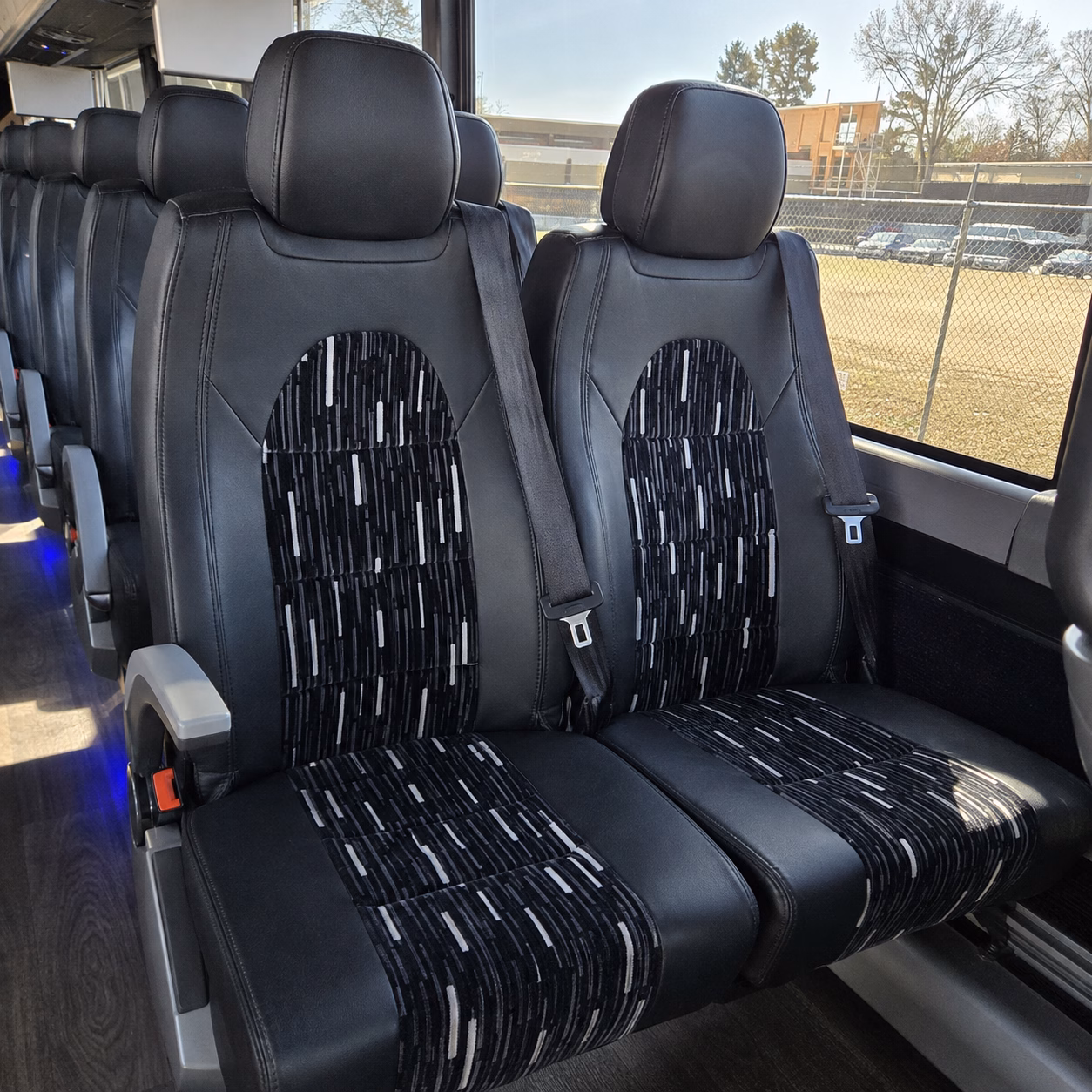 private charter buses for layovers in new york city