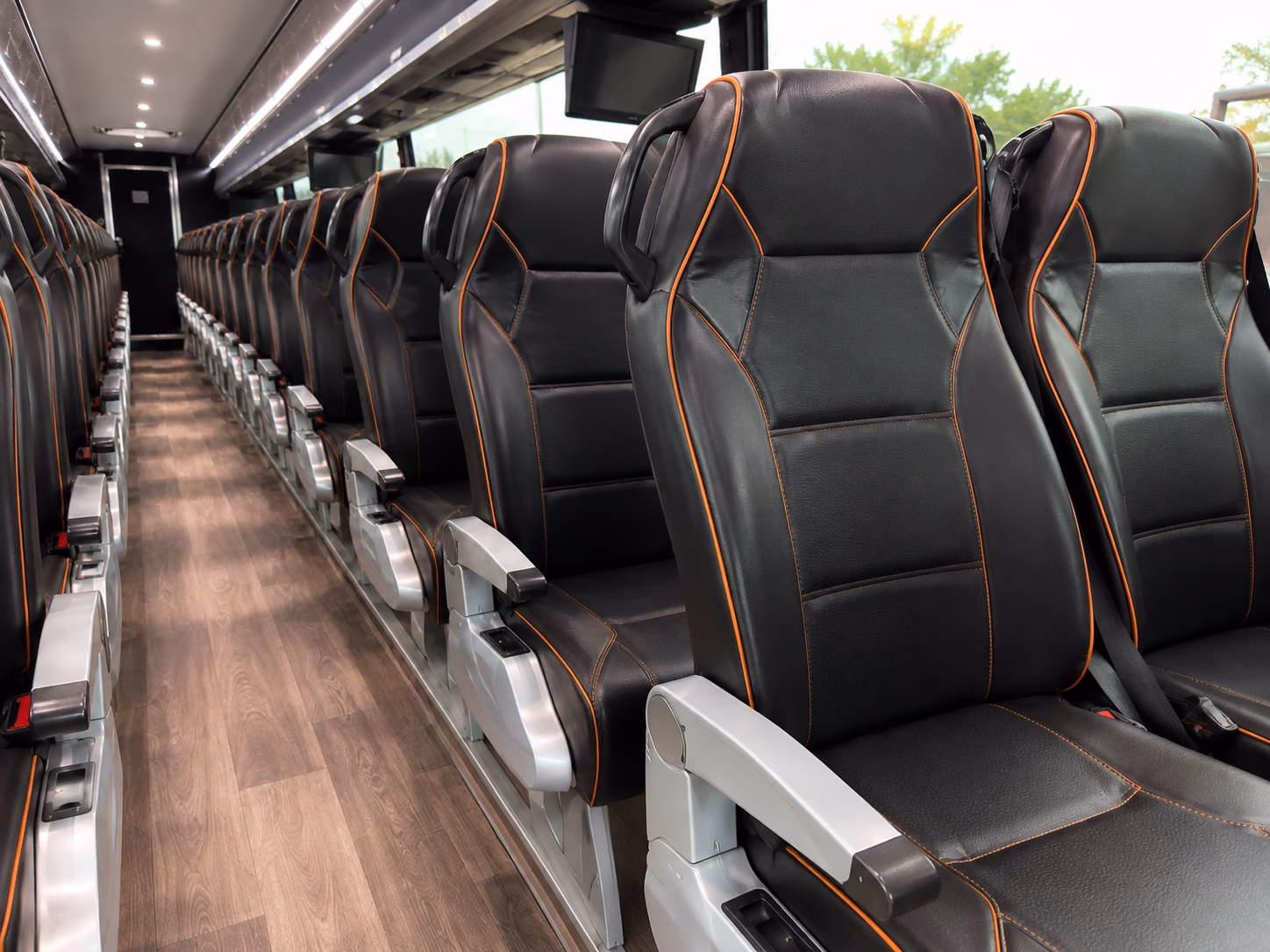 shuttle services for airline crews and airport staff in new york city